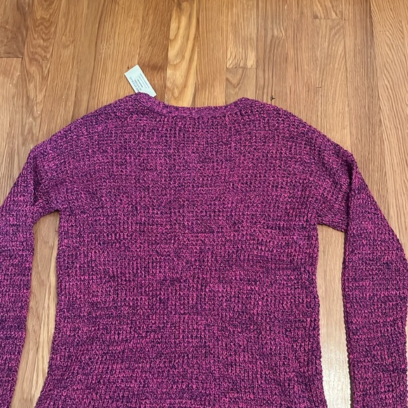 Americn Eagle Outfitters‎ Sweater size medium - Picture 12 of 13